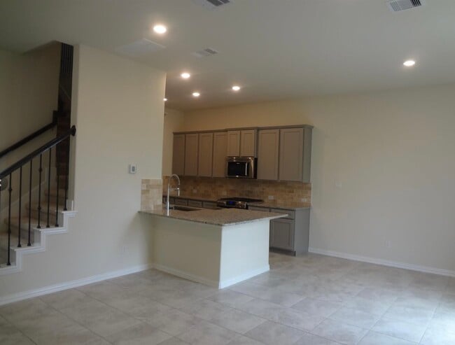 Photo - 1627 Ryon Falls Dr
