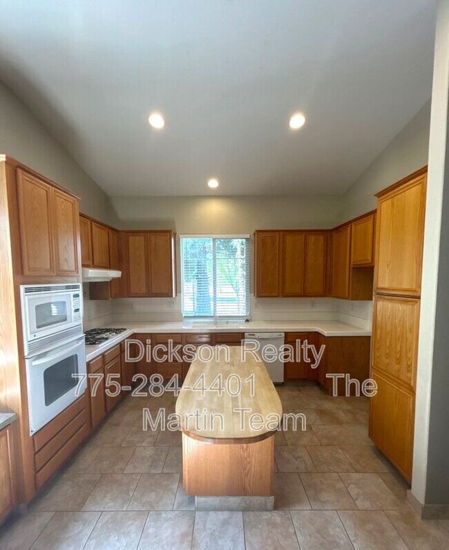 Photo - 2662 Pride Dr