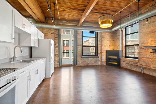 Photo - 1801 S Indiana Ave Unidad 307