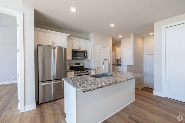 4BR, 2.5BA - 2070SF - Kitchen