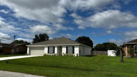 Photo - 442 SW Carmelite St