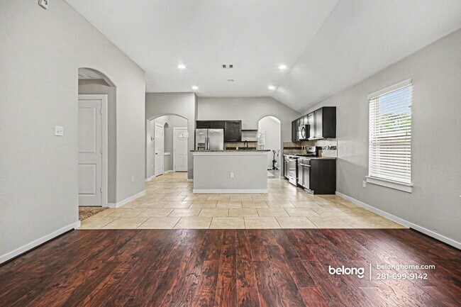 Photo - 6911 Rosemont Ct