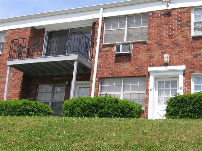 Photo - 5 Colonial Rd Condo Unit 47