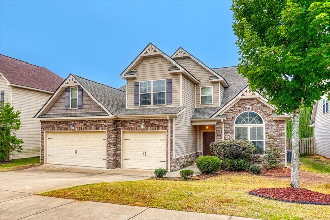 Photo - 219 Kickham Ln