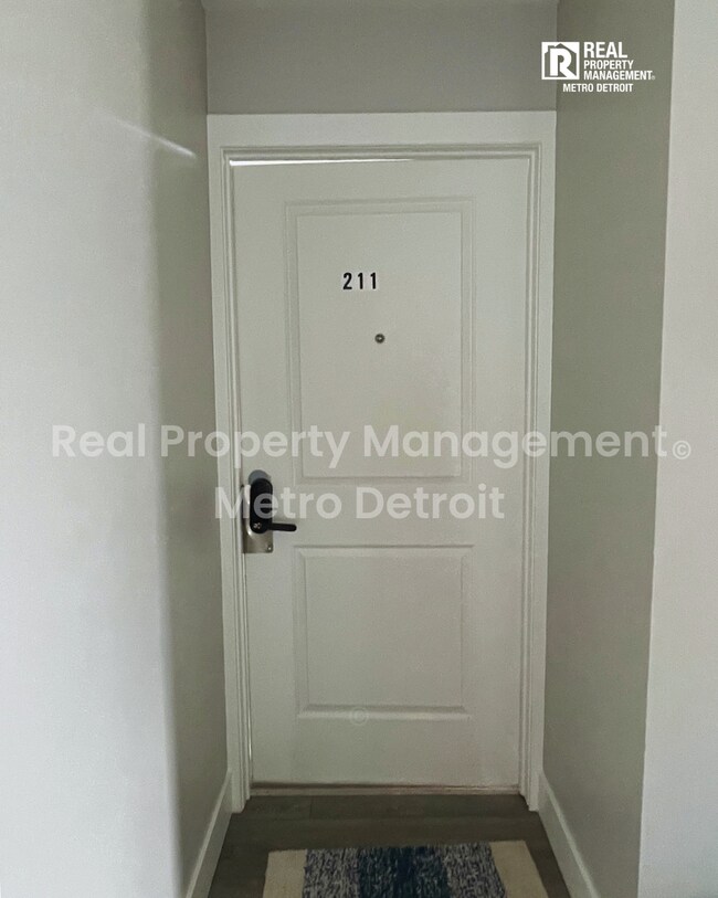 Photo - SPRING INTO A NEW HOME Unit #211