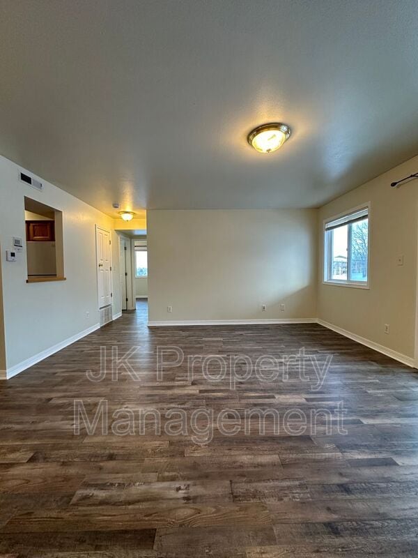 Photo - 1210 5th St S