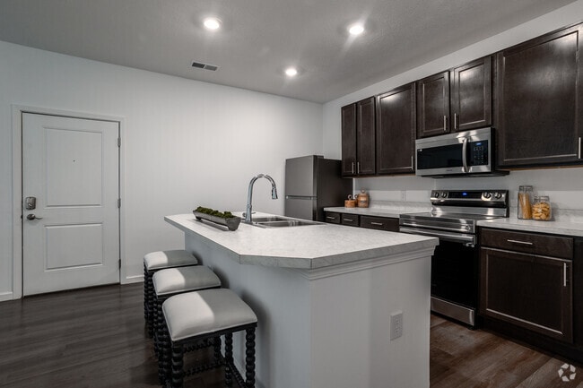 2 Br, 2 Ba - 1,053 SF - The Rowan