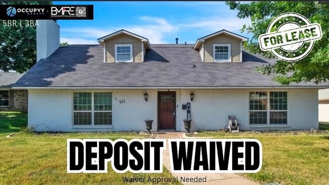 Building Photo - 611 Wilson Ct