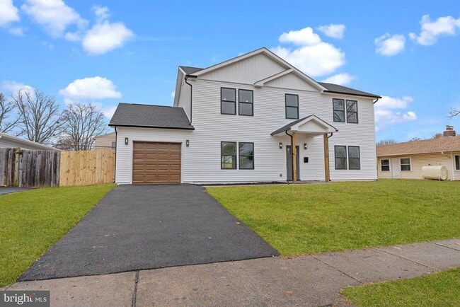 Photo - 12 Stonybrook Dr