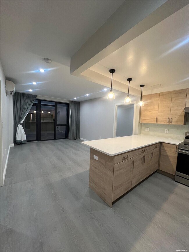 Photo - 43-08 52nd St Unit 302