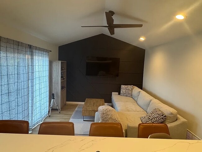 Photo - 504 Malbec Ct