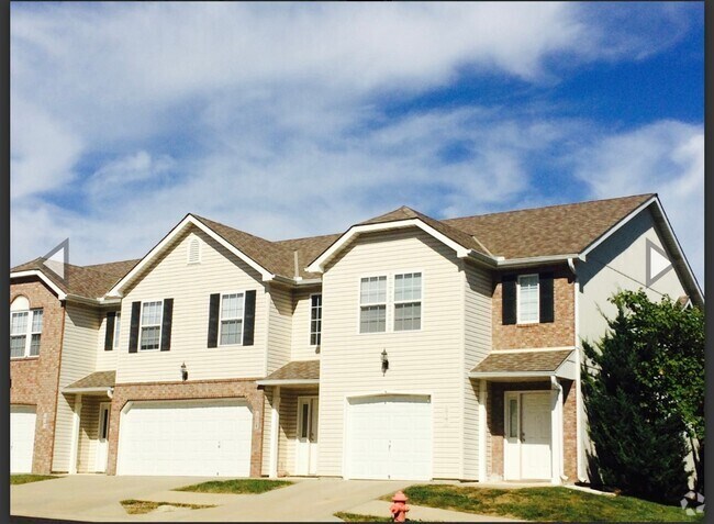 Building Photo - AD-13 Unit 161 Rental