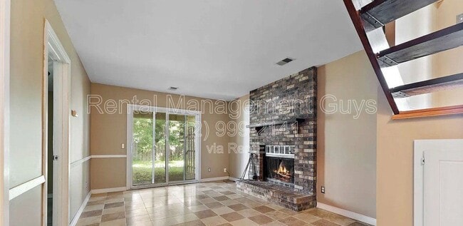 Photo - 7390 Stewart Dr