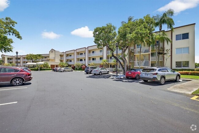 Building Photo - 7214 S Devon Dr Unit 211 Rental