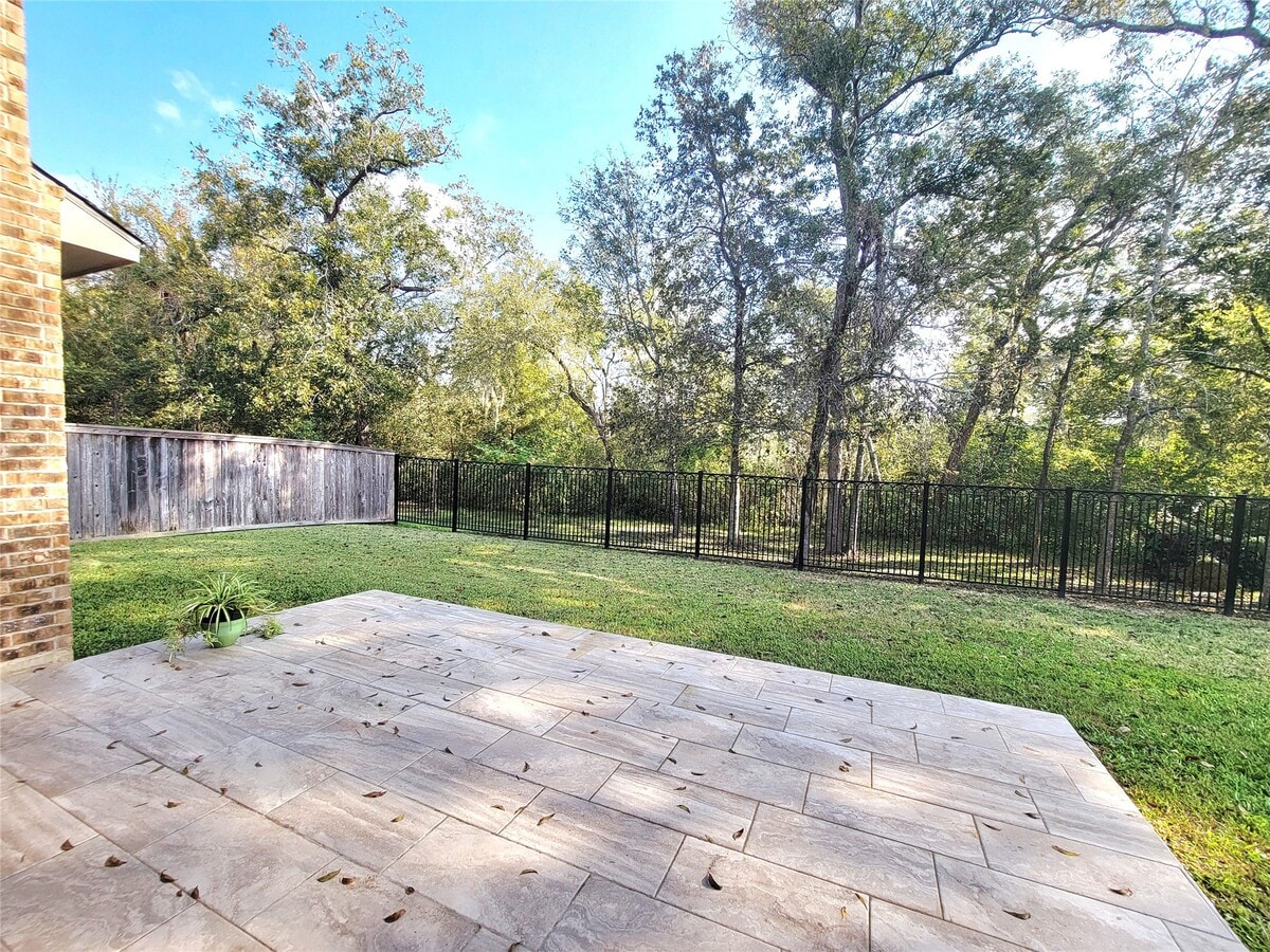 Photo - 5822 Crawford Hill Ln