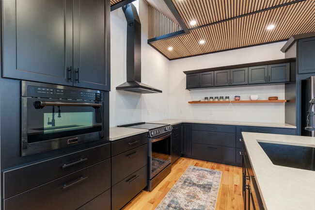 Photo - 119 N Center Ave Unidad 119 N Center Ave