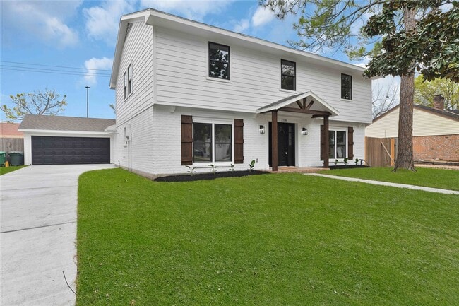 Building Photo - 2726 Stetson Ln