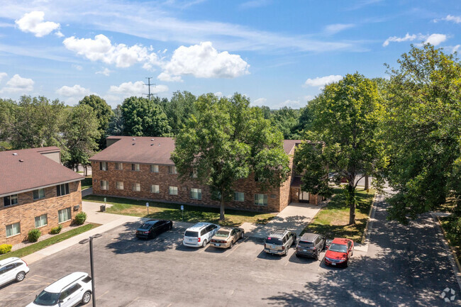 Building Photo - Southgate Village Rental