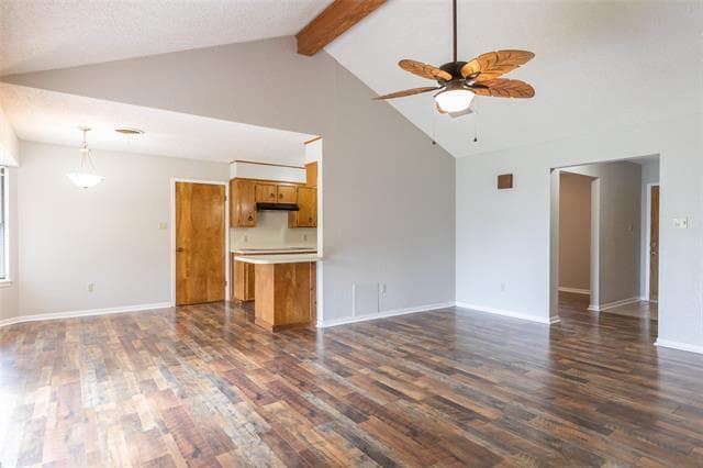 Photo - 3826 Crest Way