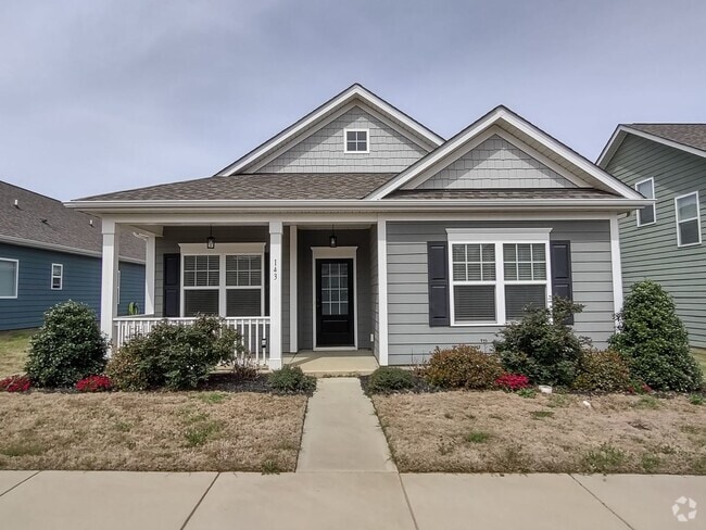 Building Photo - Pristine, move in ready Ranch Style home l...