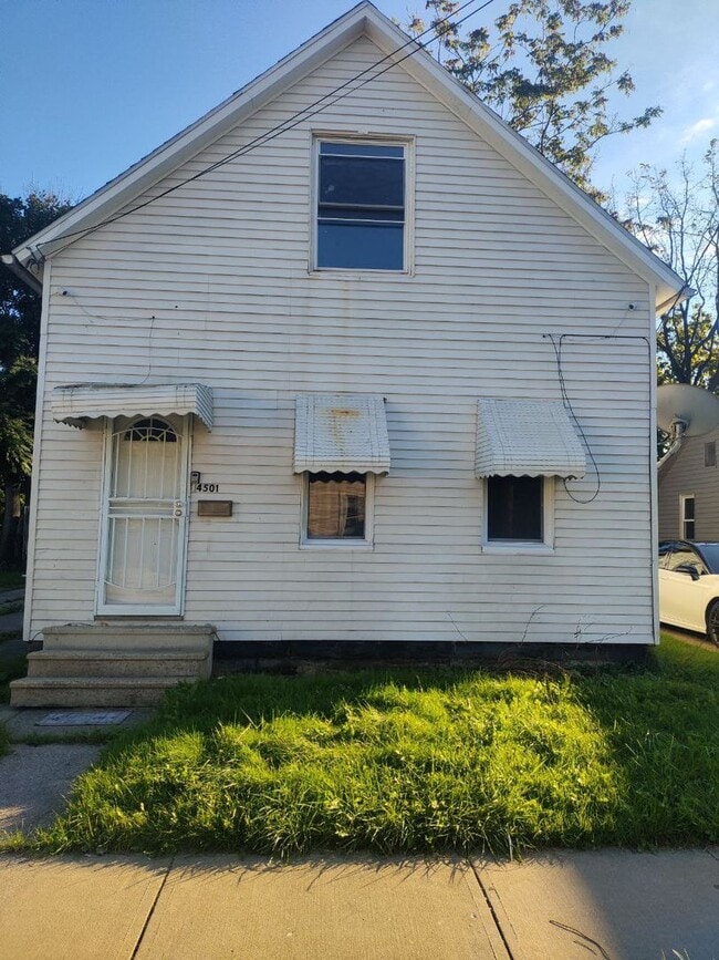 Photo - 4501 Hyde Ave