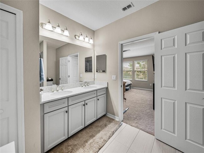 Photo - 29934 Southwell Ln