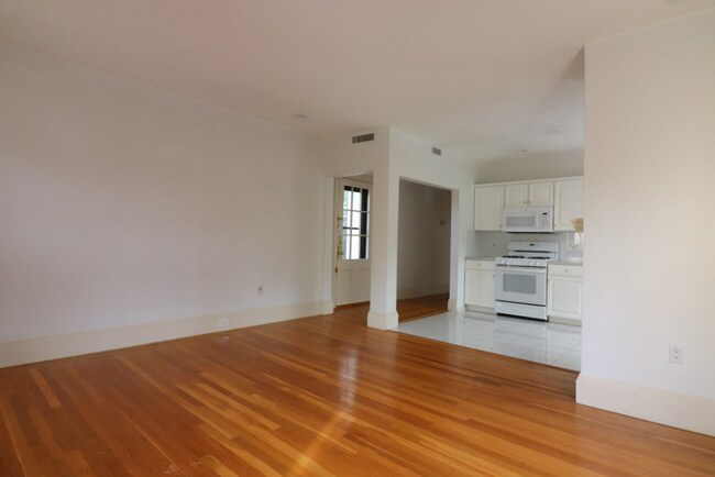 Photo - 18 Dean Rd Unit 12-3A