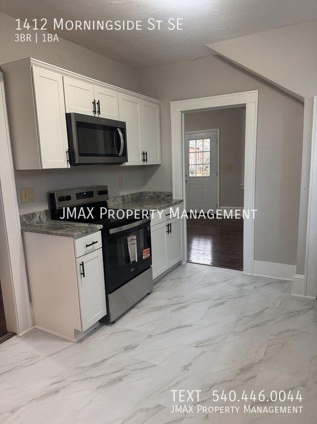 Photo - 1412 Morningside St SE