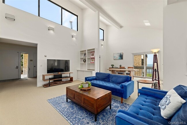 Photo - 22 Waters Edge