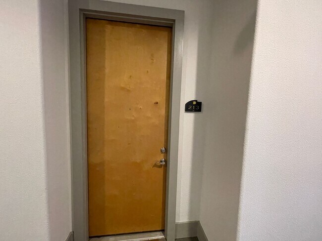 Photo - Spectacular 1-Bed/1-Bath w/ Office and STO...