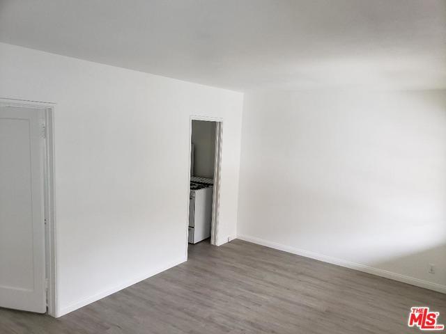 Photo - 14812 Sylvan St