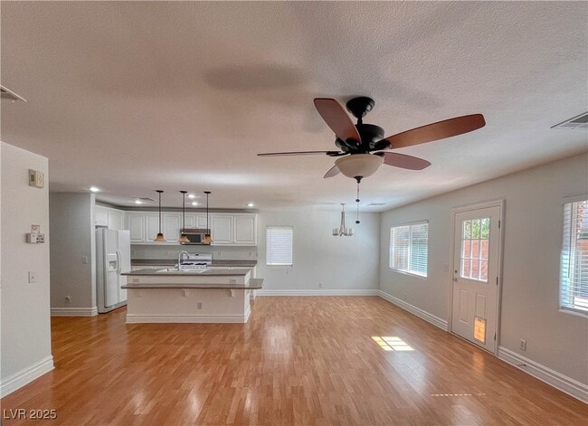 Photo - 259 Dogleg Dr