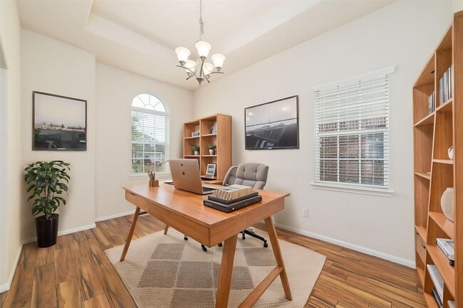Photo - 8919 Inglebrook Ln