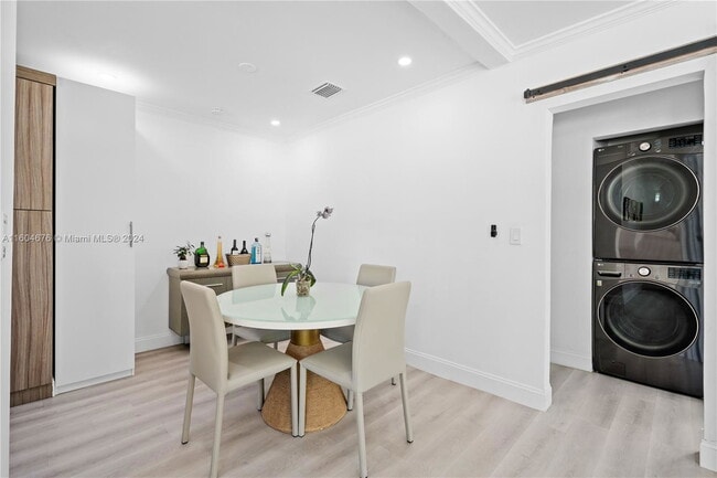 Photo - 785 SW 21st Rd