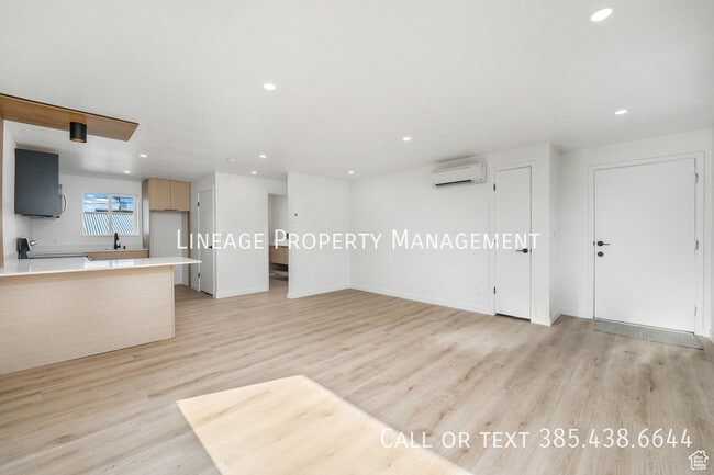 Photo - 286 Downington Ave S