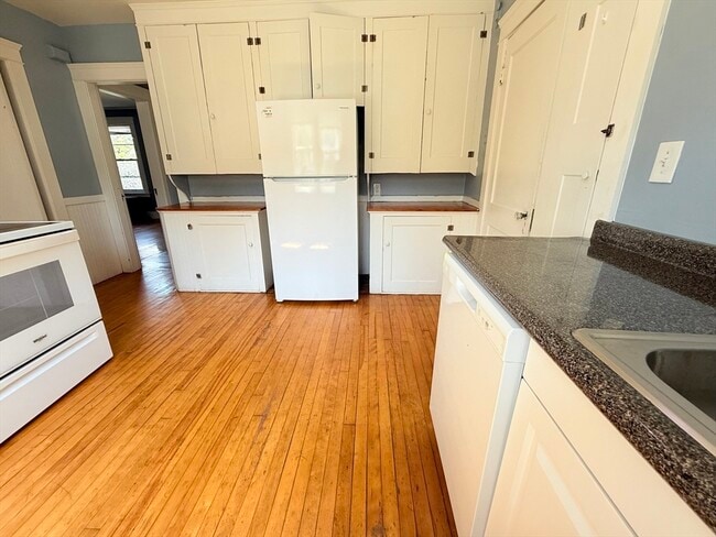 Photo - 58 Longfellow Rd Townhome