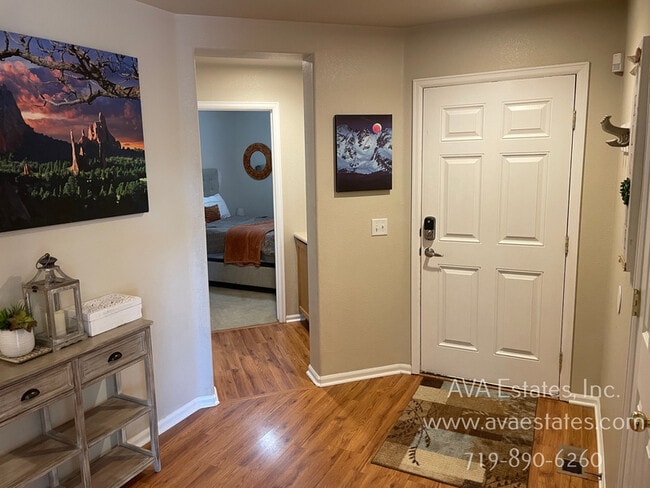 Photo - 2367 Klein Pl