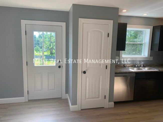 Photo - 16 Twin Oak Dr