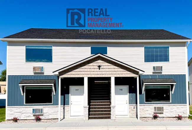 Building Photo - 5405 Park Lawn Dr Unit #104