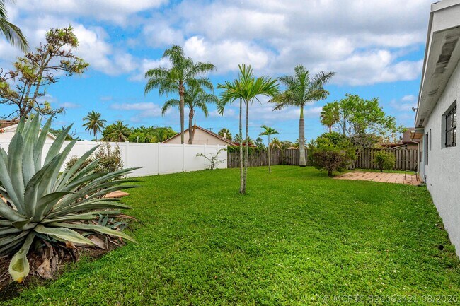 2831 NW 51st Terrace