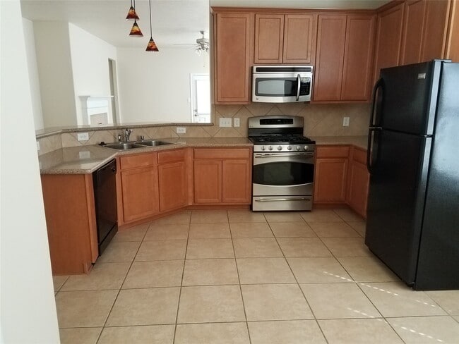 Photo - 25814 Orchard Knoll Ln