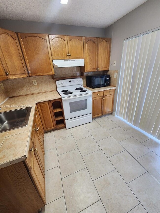 Photo - 10521 SW 207th St