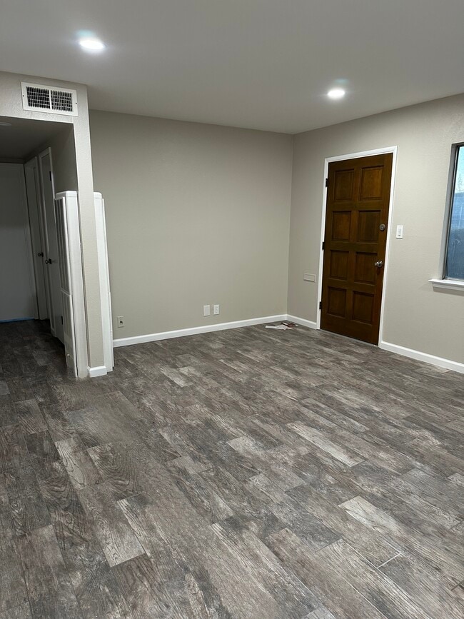 Photo - 816 N Weber Ave Unidad 816