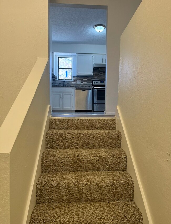 Photo - 1704 NE Balboa St