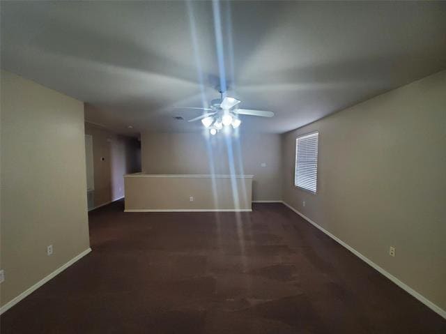 2512 Comstock Ln