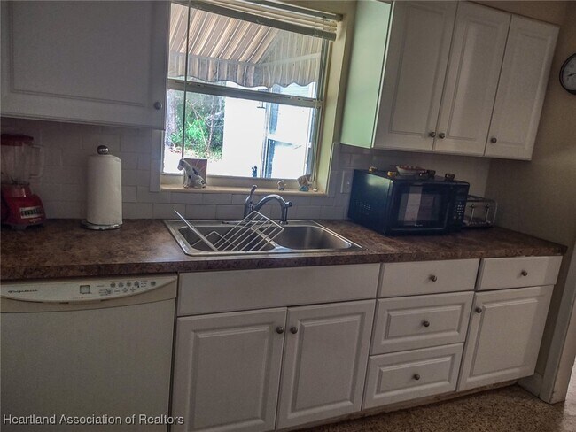 Photo - 10512 US-98 Unit 2