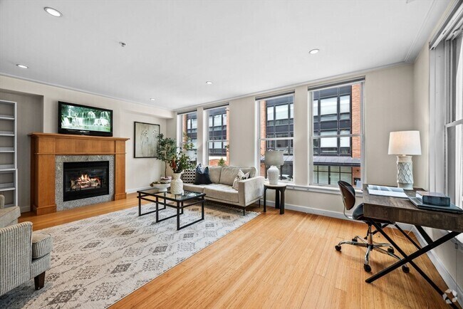 Building Photo - 335-337-337 W 2nd St Unit 2 Rental