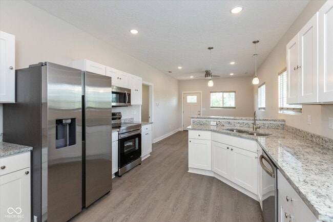 Photo - 2145 Columbia Ave