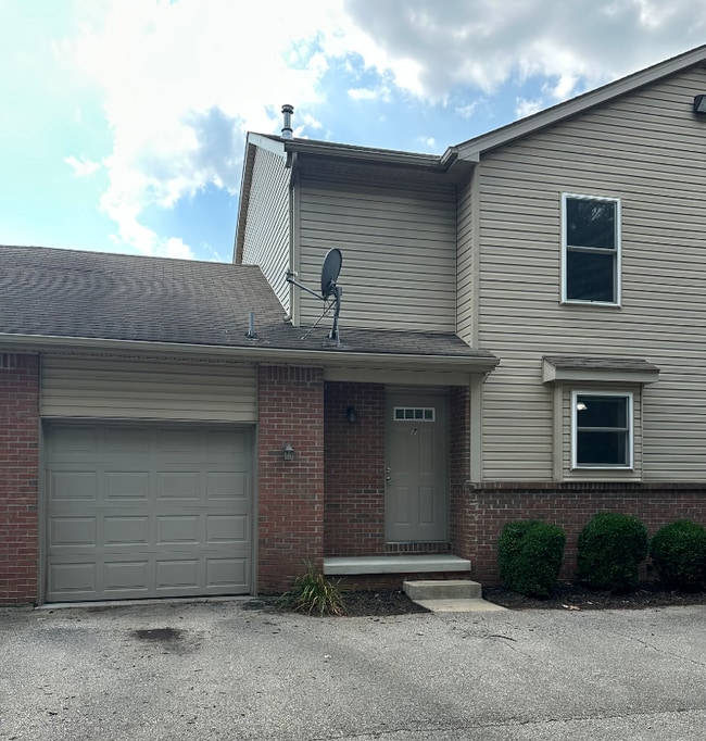 Building Photo - 6530 Brint Rd Rental
