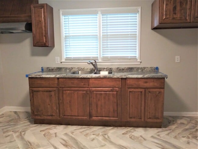 Photo - Fresh, Updated 3 bed, 1 bath Ranch ***PET FRIENDLY***